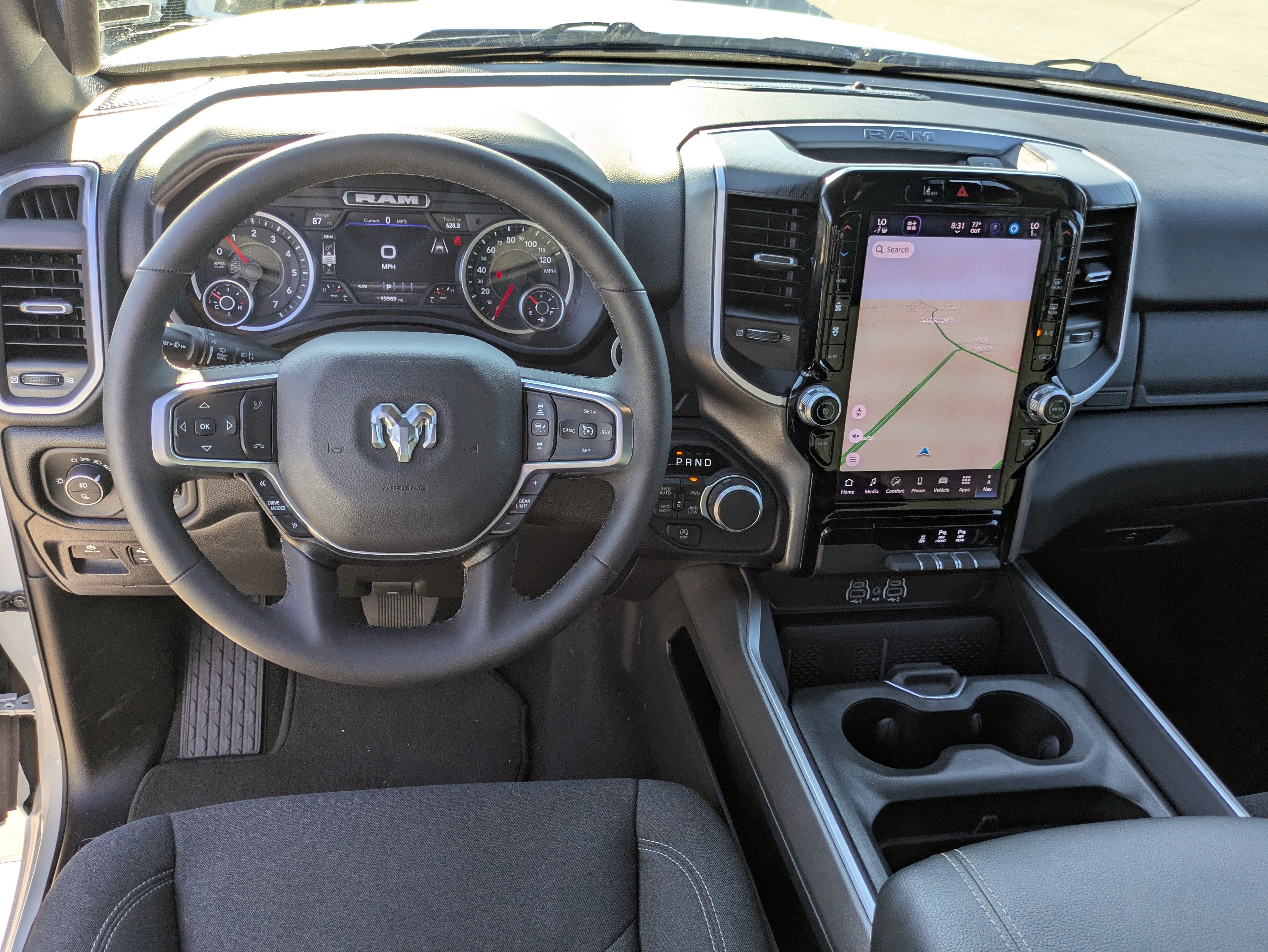 Used 2026 RAM 1500 Big Horn AWD/4WD image 10