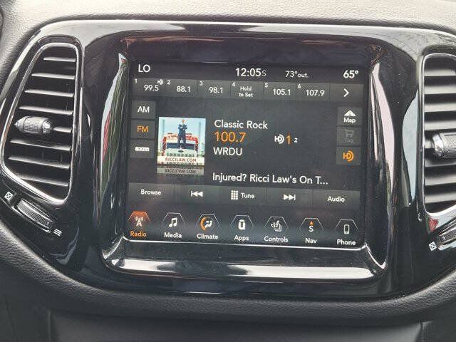 Used 2018 Jeep Compass Limited w/ Navigation Group AWD/4WD image 23