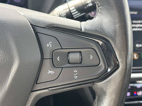 Certified 2023 Chevrolet Bolt EUV Premier w/ Sun & Sound Package FWD image 21