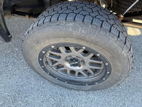 Used 2018 Ford F150 XLT w/ Equipment Group 302A Luxury image 8