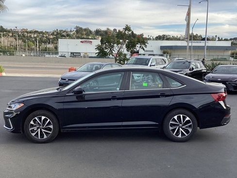 Used 2025 Volkswagen Jetta S image 6