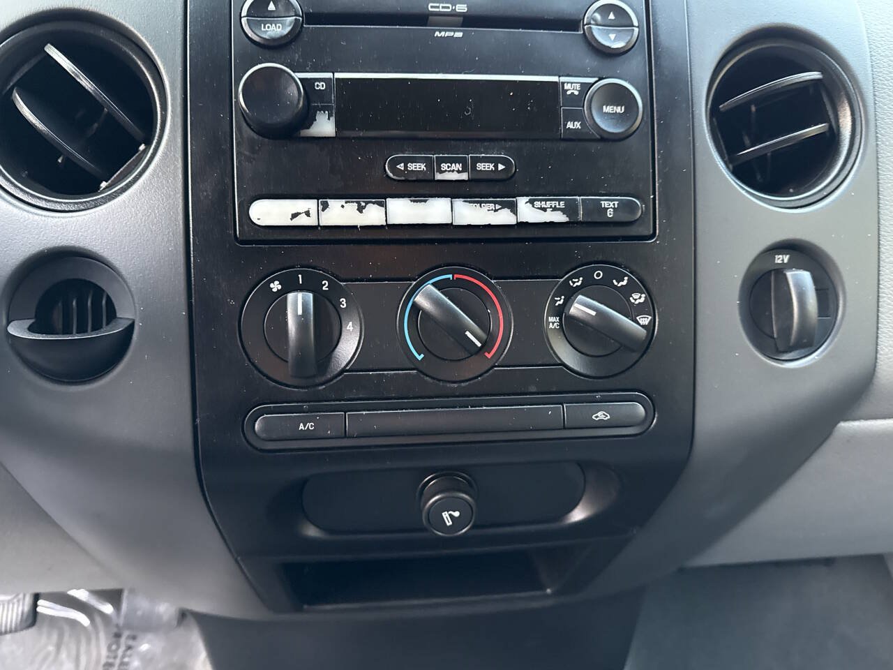 Used 2005 Ford F150 STX AWD/4WD image 41
