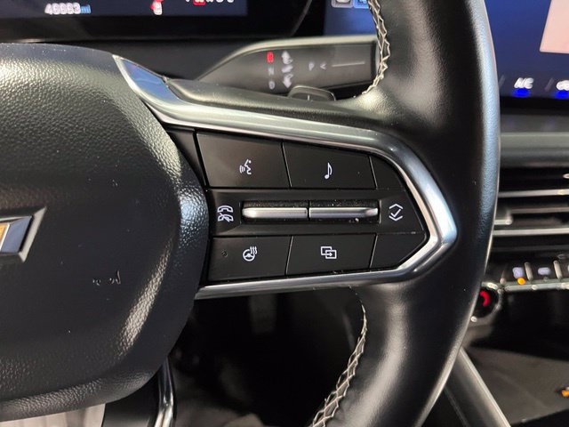 Used 2025 Chevrolet Traverse LT FWD image 28