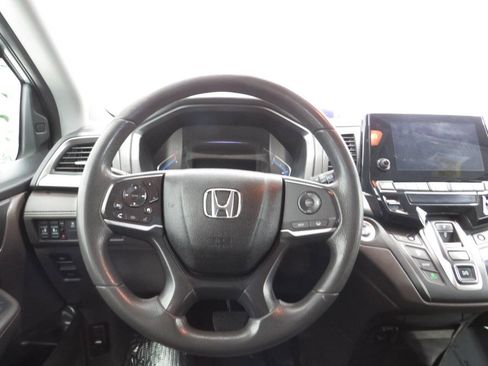 Used 2020 Honda Odyssey EX image 13