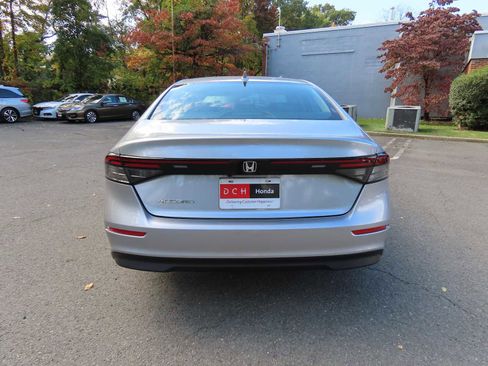 New 2025 Honda Accord LX image 5
