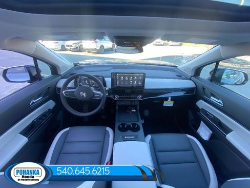 New 2026 Honda Prologue Touring image 15