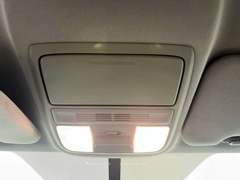 Used 2019 Honda CR-V LX image 22