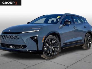 Used 2025 Toyota Crown Signia Limited video 1