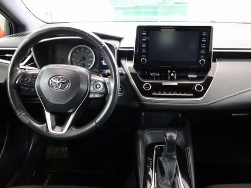 Used 2019 Toyota Corolla SE image 12