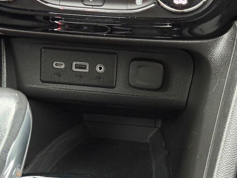 Certified 2023 Buick Encore GX Select w/ Sport Touring Package image 24