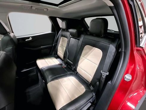 Used 2022 Ford Escape Titanium w/ Titanium Elite Package image 26