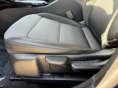 Used 2024 Chevrolet Trax LT w/ Driver Confidence Package image 11