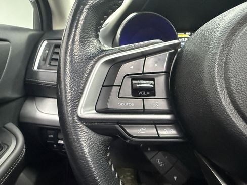 Used 2019 Subaru Outback 2.5i Premium image 15