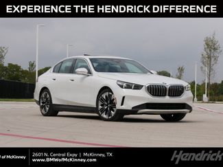 Used 2026 BMW i5 eDrive40 AWD/4WD video 1