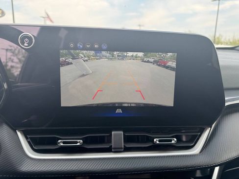 Used 2026 Chevrolet Equinox LT AWD/4WD image 22