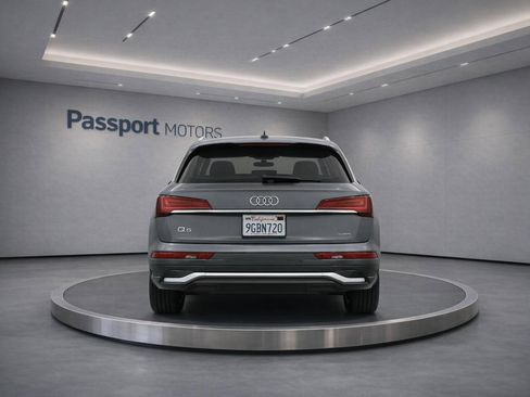 Used 2023 Audi Q5 2.0T Premium w/ Convenience Package AWD/4WD image 5
