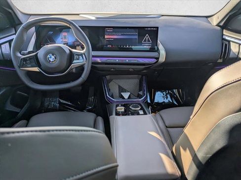 Certified 2025 BMW X3 xDrive30i w/ Convenience Package image 17