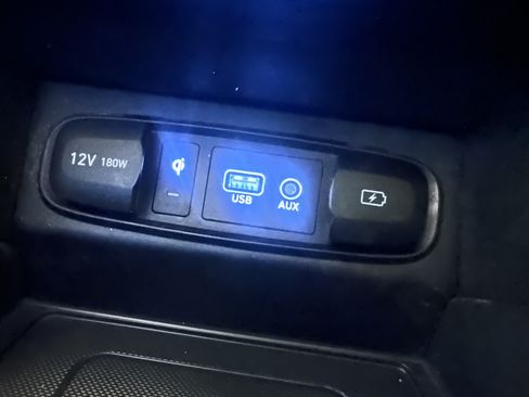 Used 2020 Hyundai Santa Fe Limited AWD/4WD image 61