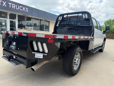 Used 2024 Chevrolet Silverado 2500 LT w/ Convenience Package image 15