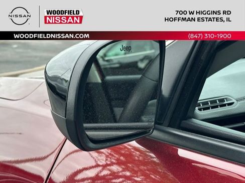 Used 2022 Jeep Compass Latitude AWD/4WD image 13