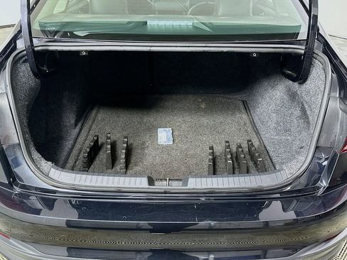 Used 2023 Volkswagen Jetta SE image 17