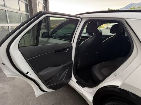 Used 2023 Kia Niro Wind FWD image 26