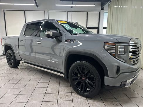 Certified 2025 GMC Sierra 1500 Denali w/ Denali Reserve Package image 3
