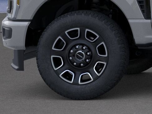 New 2026 Ford F250 Platinum w/ FX4 Off-Road Package AWD/4WD image 19