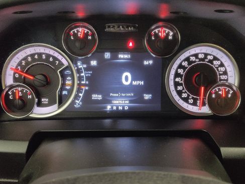 Used 2022 RAM 1500 Classic SLT w/ Trailer & Traction Group RWD image 23