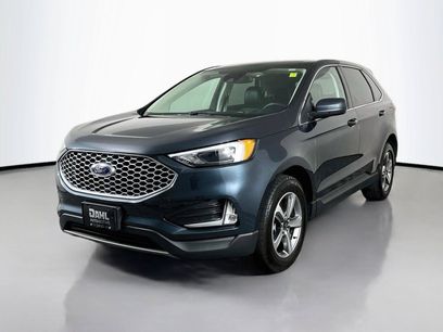 Used 2024 Ford Edge SEL w/ Convenience Package