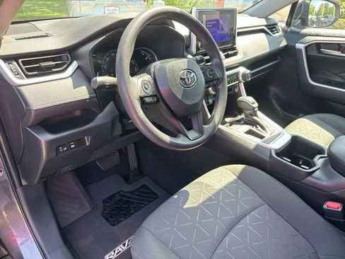 Used 2023 Toyota RAV4 XLE FWD image 23