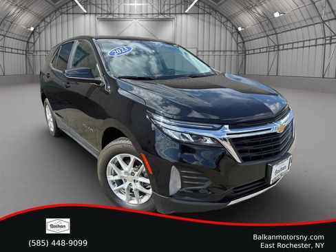Used 2023 Chevrolet Equinox LT image 1