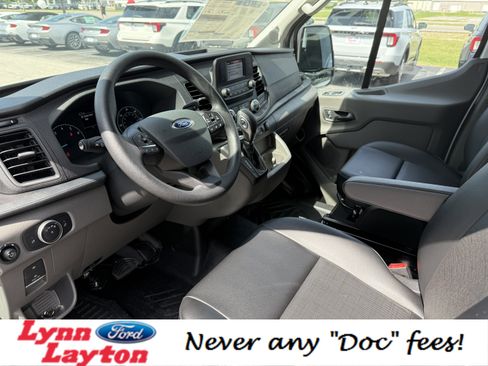 Used 2024 Ford Transit 250 148 Medium Roof image 8