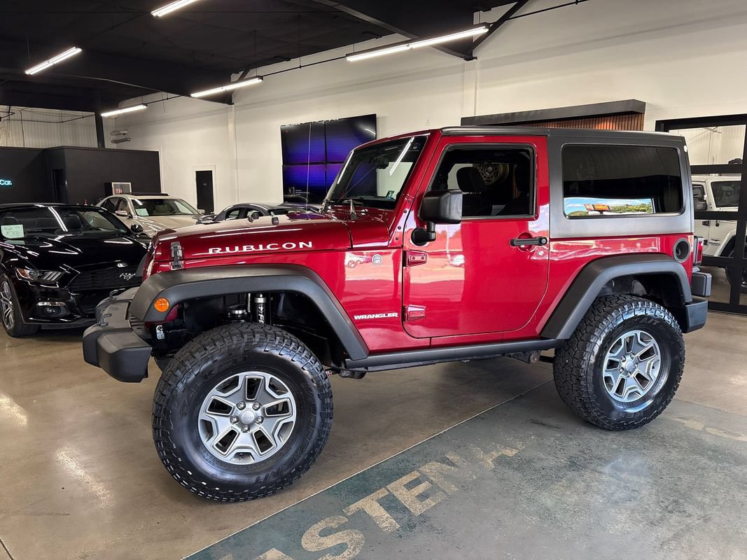 Used 2013 Jeep Wrangler Rubicon w/ PWR Convenience Group AWD/4WD image 4