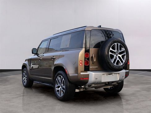 Used 2022 Land Rover Defender 110 XS Edition image 7