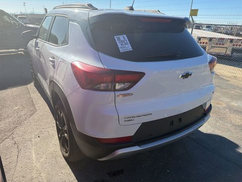 Used 2021 Chevrolet TrailBlazer LT image 5