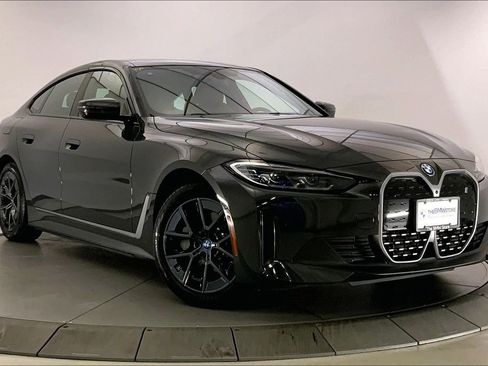 Certified 2023 BMW i4 eDrive35 w/ Premium Package image 33