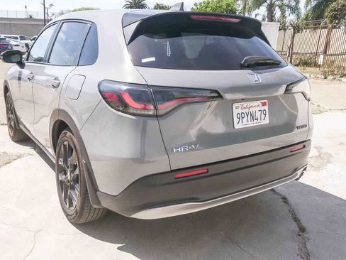 Used 2025 Honda HR-V Sport image 7