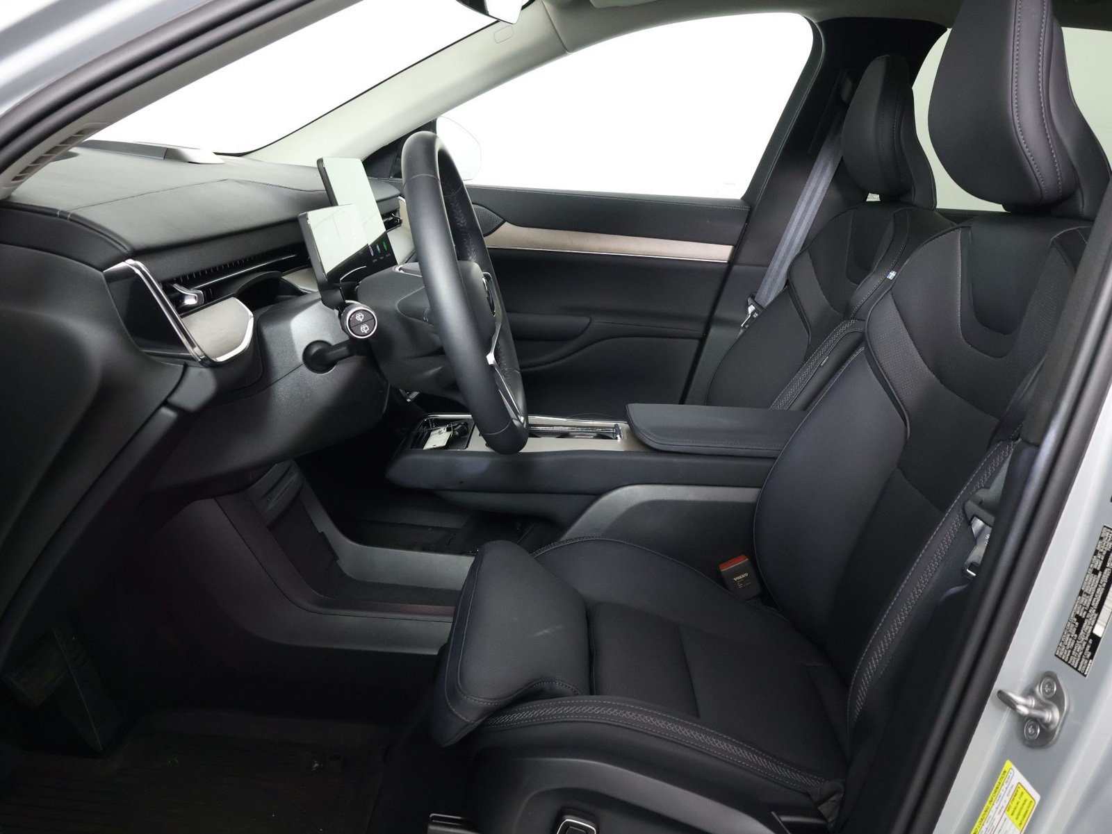 Used 2026 Volvo EX90 Plus AWD/4WD image 29