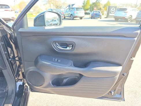 Used 2023 Honda HR-V EX-L image 25