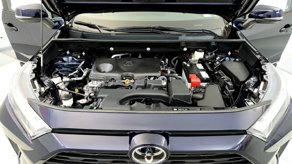 Certified 2024 Toyota RAV4 XLE w/ Convenience Package AWD/4WD image 15