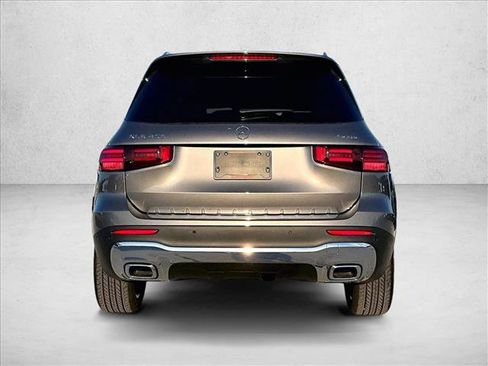 New 2026 Mercedes-Benz GLB 250 4MATIC image 4