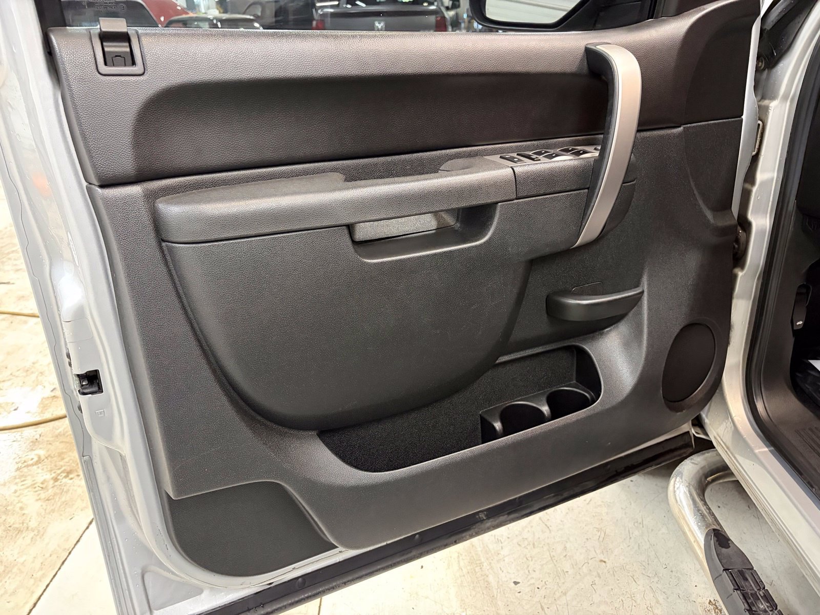 Used 2012 Chevrolet Silverado 1500 LT w/ All-Star Edition AWD/4WD image 7