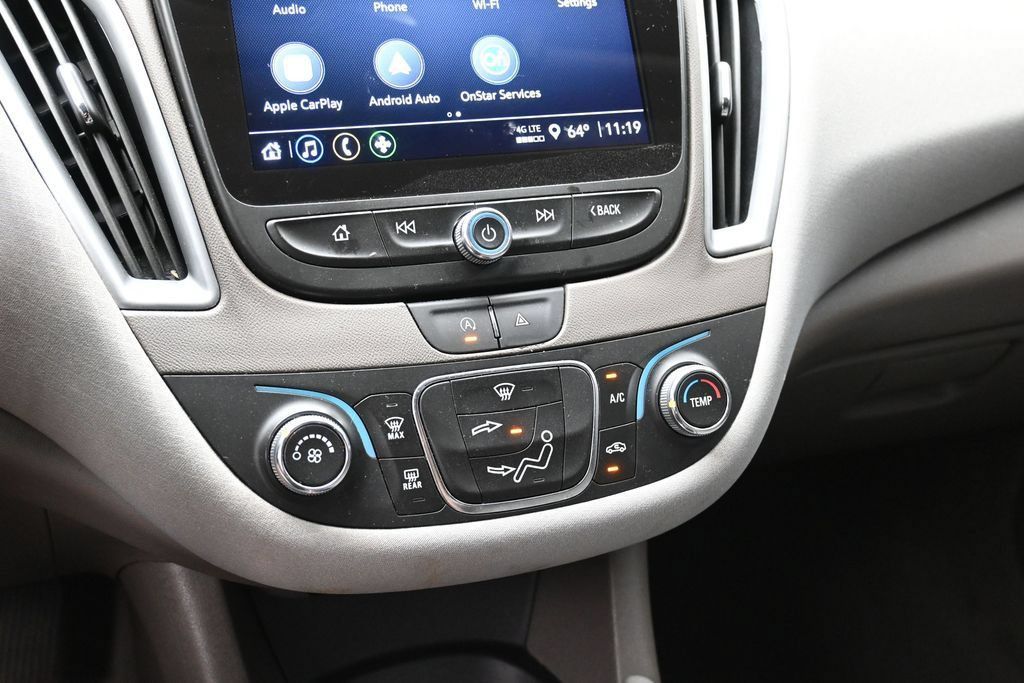 Used 2023 Chevrolet Malibu LS FWD image 16