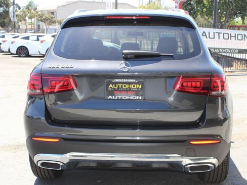 Used 2020 Mercedes-Benz GLC 300 image 22