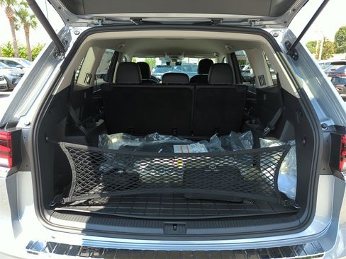 New 2026 Volkswagen Atlas SE image 15