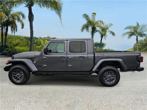 New 2026 Jeep Gladiator Sport image 2