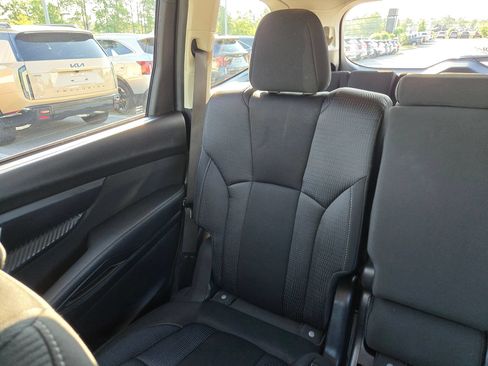 Used 2024 Subaru Ascent Premium AWD/4WD image 12