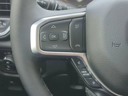 New 2026 RAM 1500 Big Horn AWD/4WD image 32