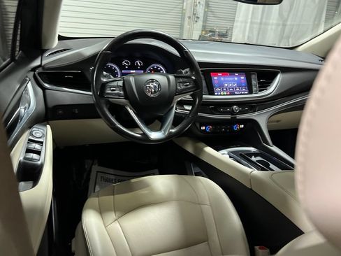 Used 2023 Buick Enclave Essence w/ Experience Buick Package FWD image 21
